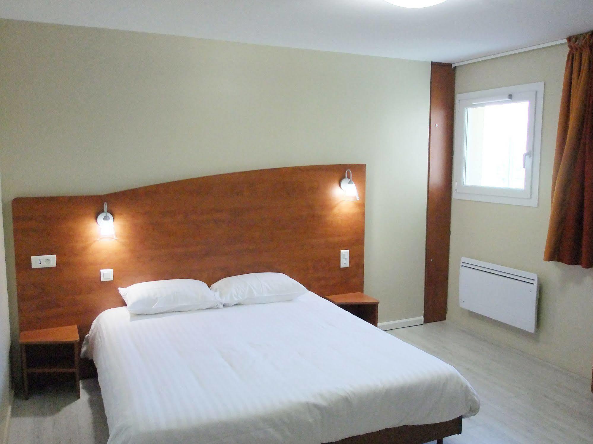 Best Hotel Lyon - Saint Priest Exterior photo